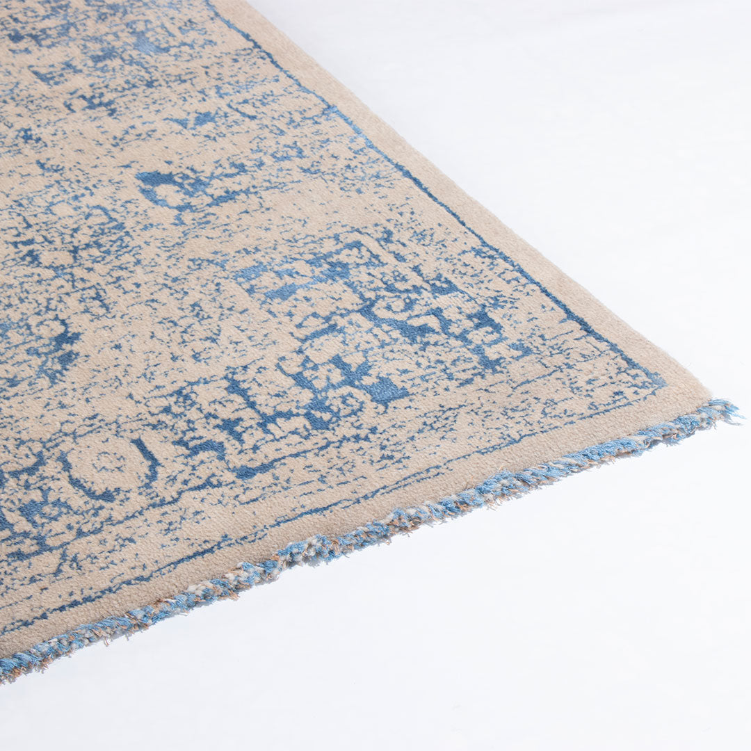 Modern rug 237×173 cm