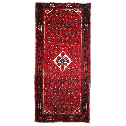 Hamedan rug 235×151 cm